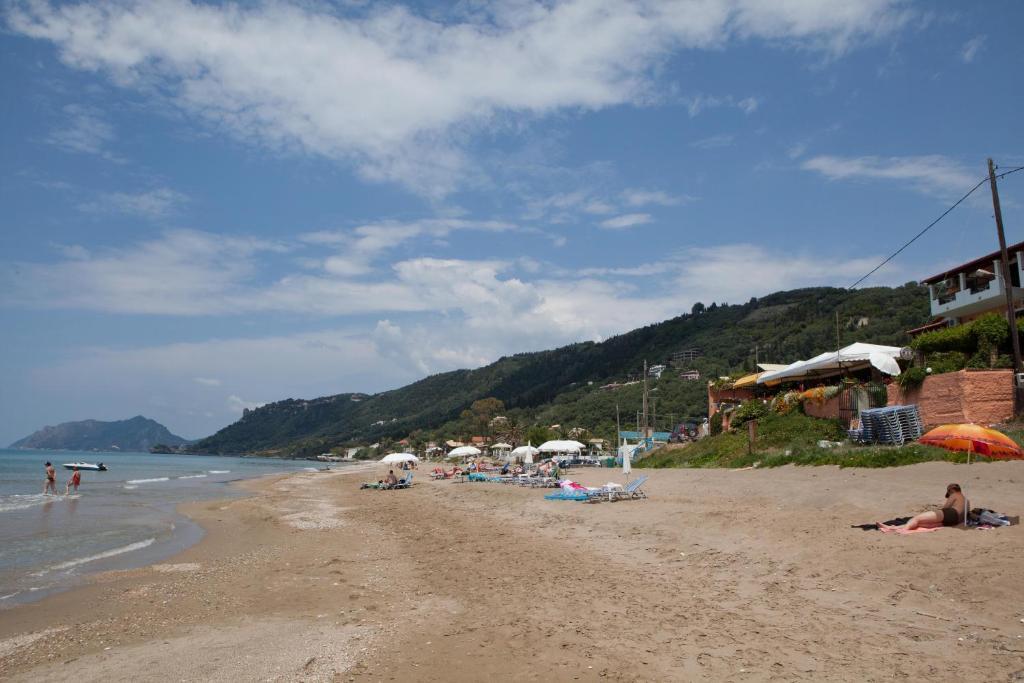 Dandidis Seaside Pension Agios Gordios  Exterior foto